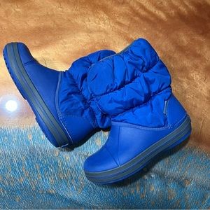 Crocs Winter Puffer Boots Blue insulated size 12